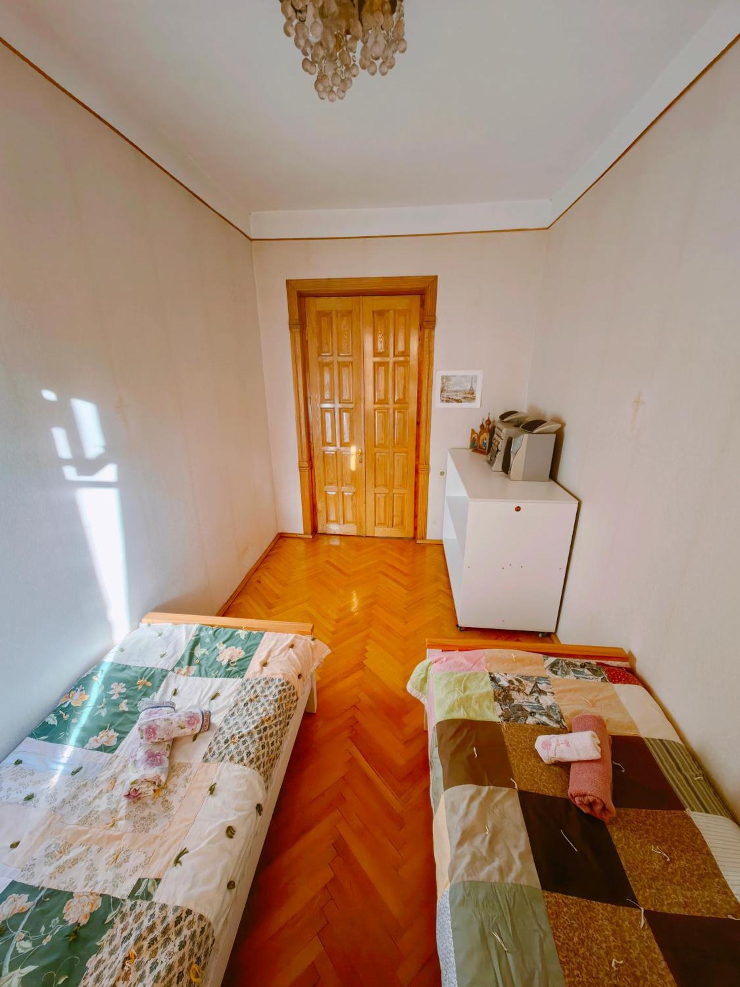 Guest House Metreveli Street 19 Khashuri Екстериор снимка