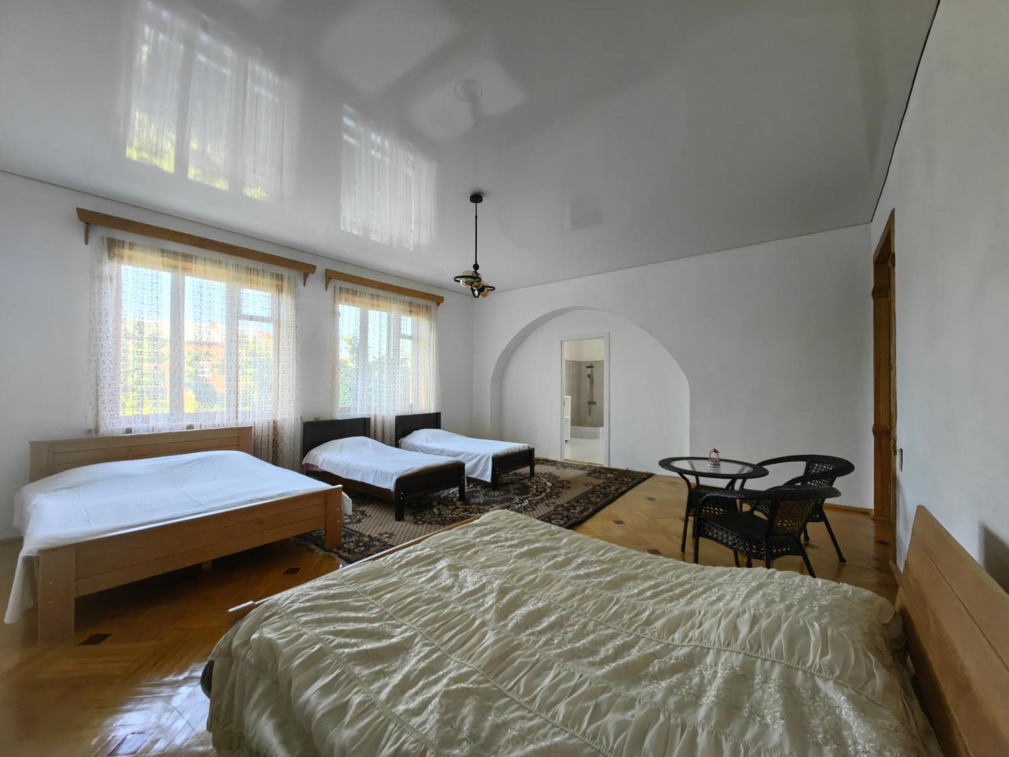 Guest House Metreveli Street 19 Khashuri Екстериор снимка